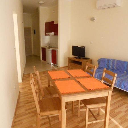 Apartments Alen ウマグ エクステリア 写真